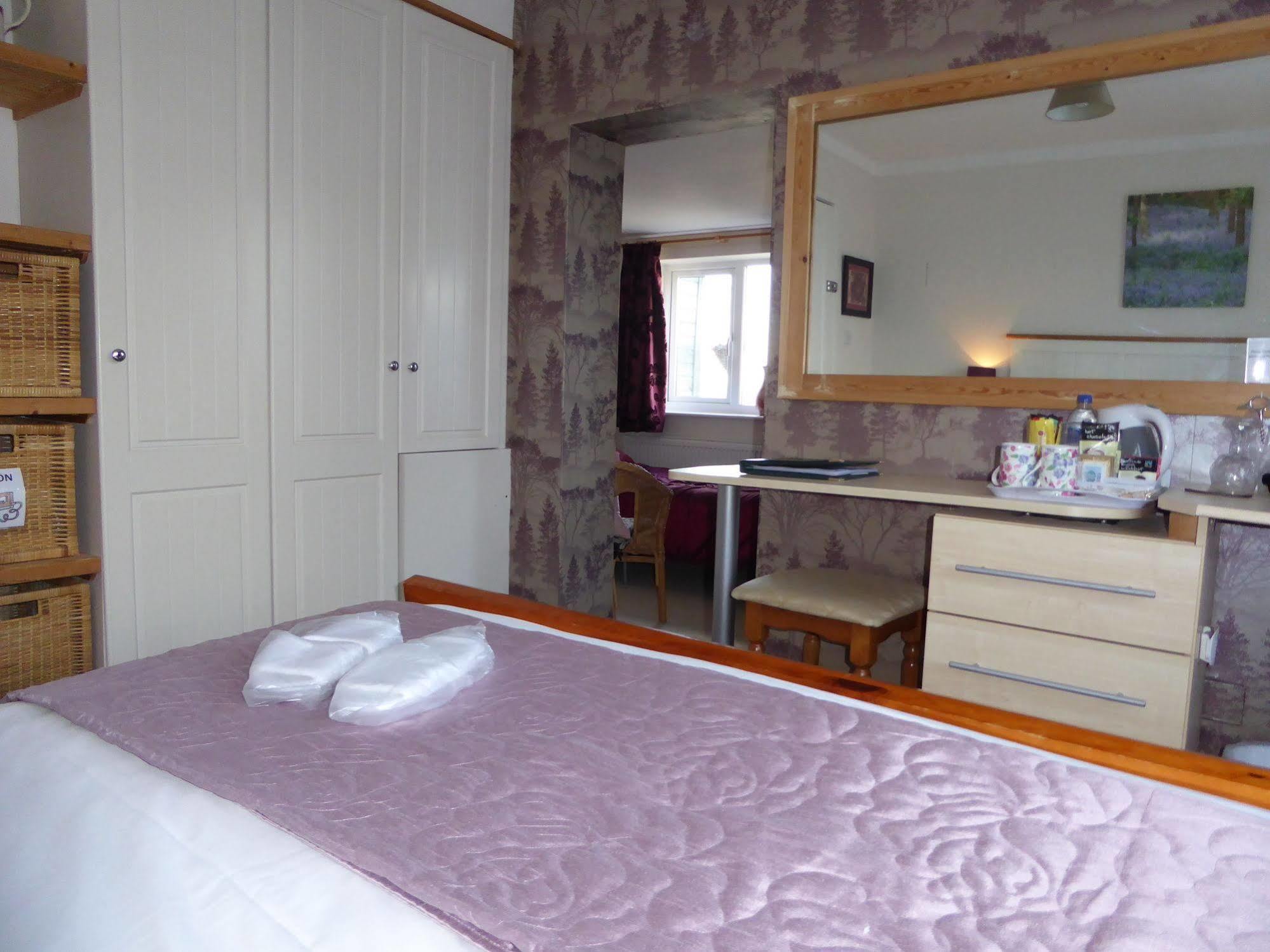 Dean Valley Panorama Bed & Breakfast Лидни Екстериор снимка