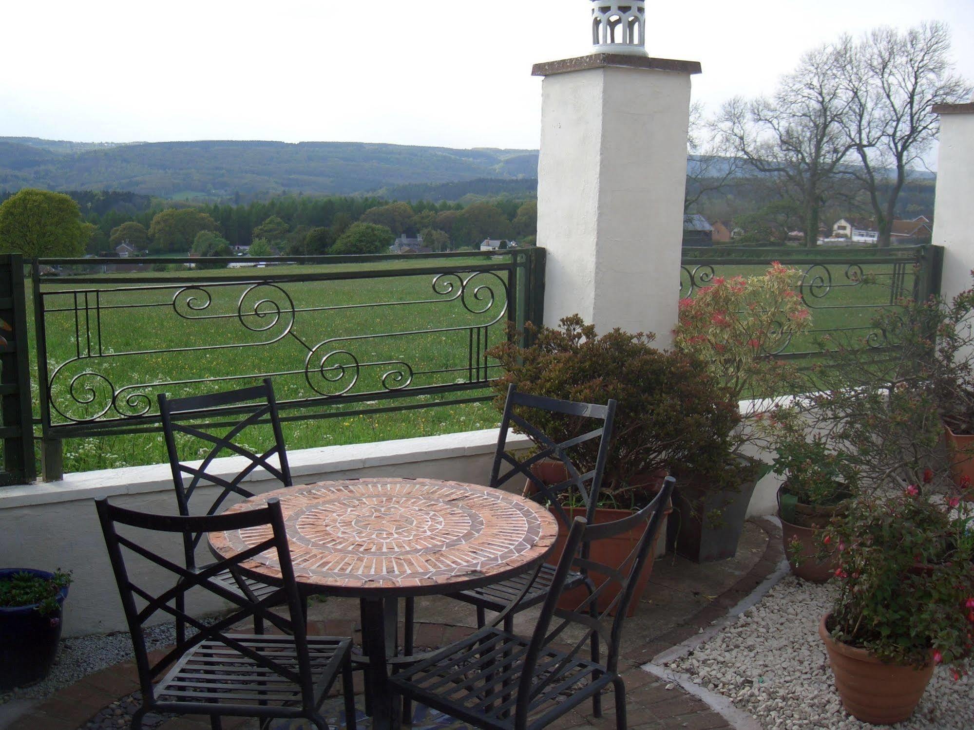 Dean Valley Panorama Bed & Breakfast Лидни Екстериор снимка